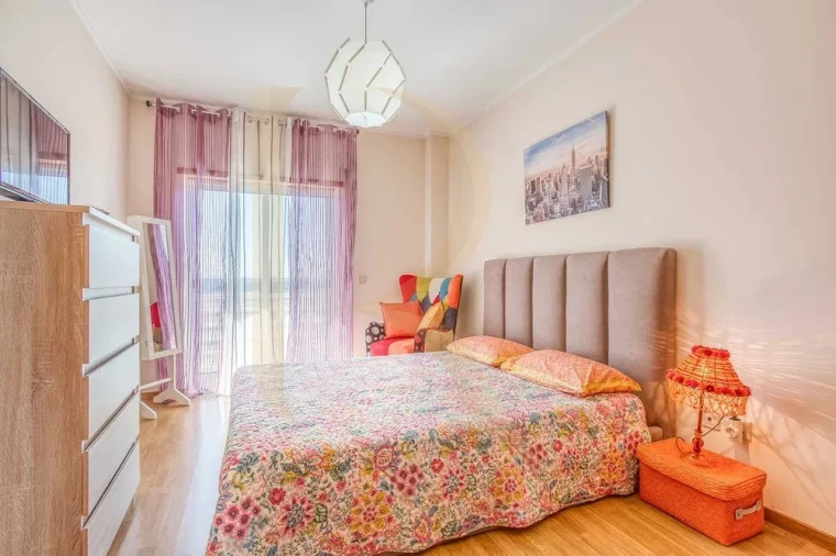 Apartamento T3 para Venda em Corroios Foto 5