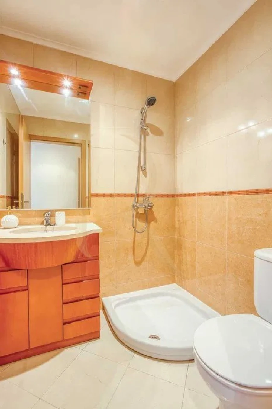 Apartamento T3 para Venda em Corroios Foto 11