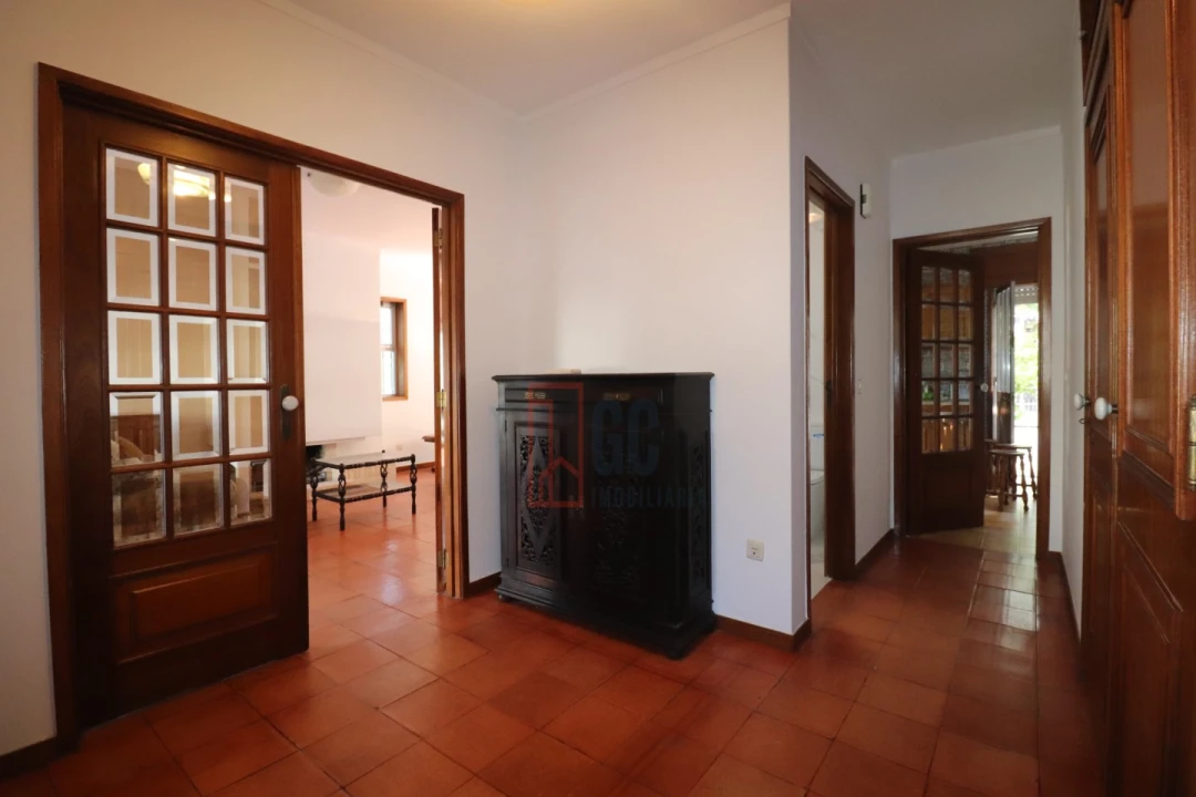 Moradia T4 para Venda em Mafamude e Vilar do Paraíso Foto 4