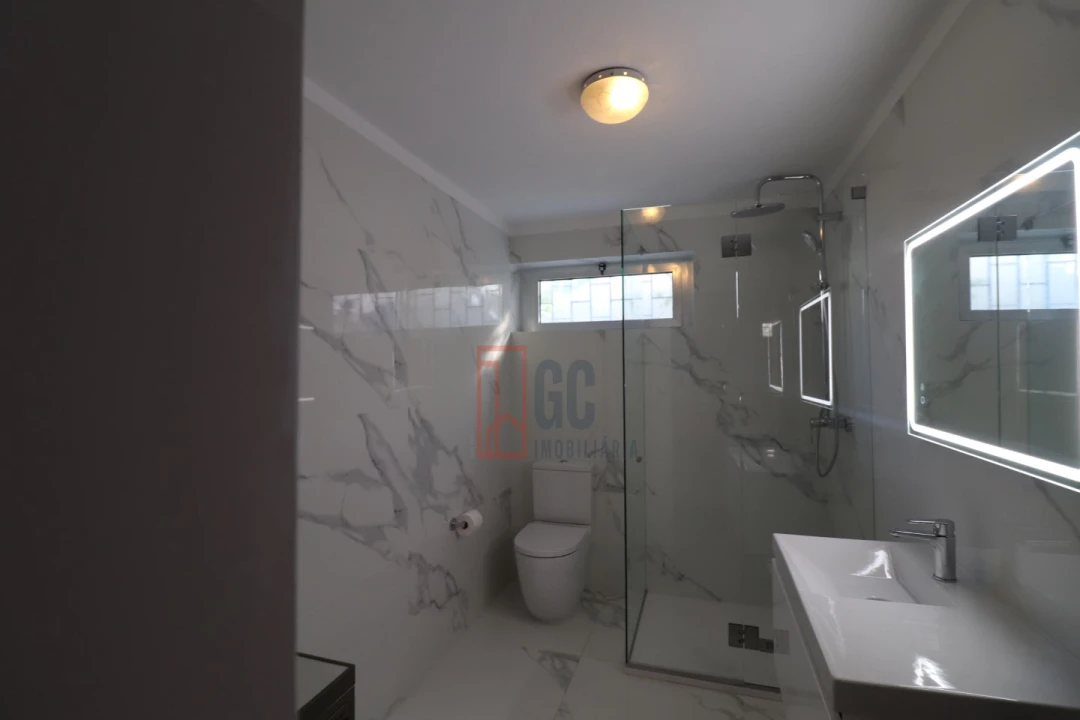 Moradia T4 para Venda em Mafamude e Vilar do Paraíso Foto 20