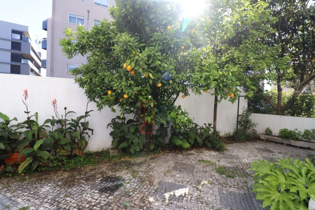 Moradia T4 para Venda em Mafamude e Vilar do Paraíso Foto 25