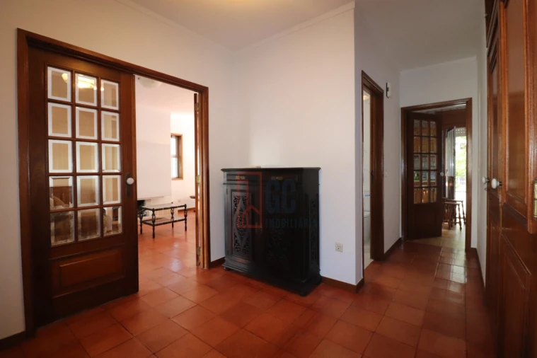 Moradia T4 para Venda em Mafamude e Vilar do Paraíso Foto 4