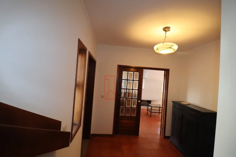 Moradia T4 para Venda em Mafamude e Vilar do Paraíso Foto 5