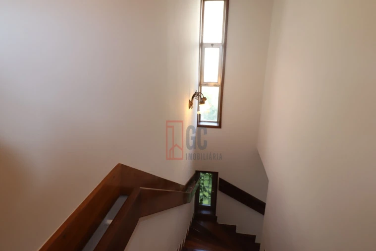 Moradia T4 para Venda em Mafamude e Vilar do Paraíso Foto 18