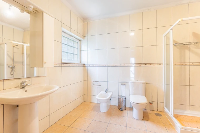 Moradia T4 para Venda em Vila Pouca de Aguiar Foto 17