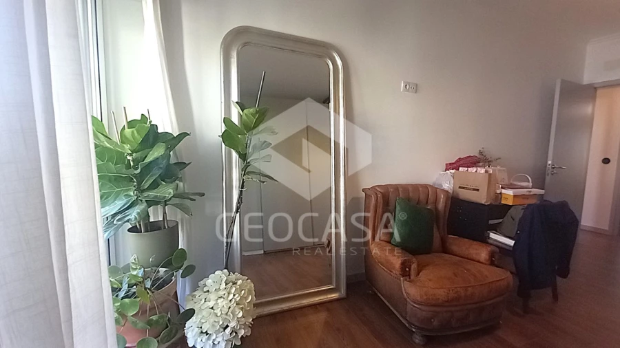 Apartamento T3 para Venda em Carcavelos e Parede Foto 15