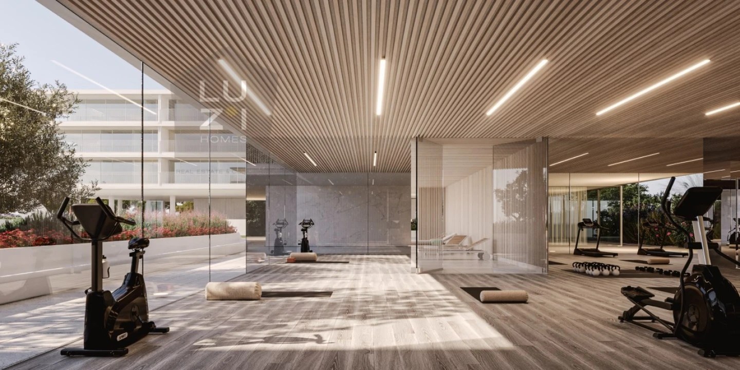 Apartamento T4 para Venda em Quarteira Foto 4