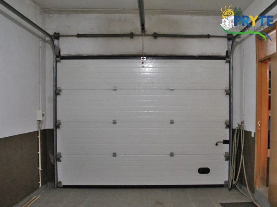 Moradia T4 para Venda em Troviscal Foto 10