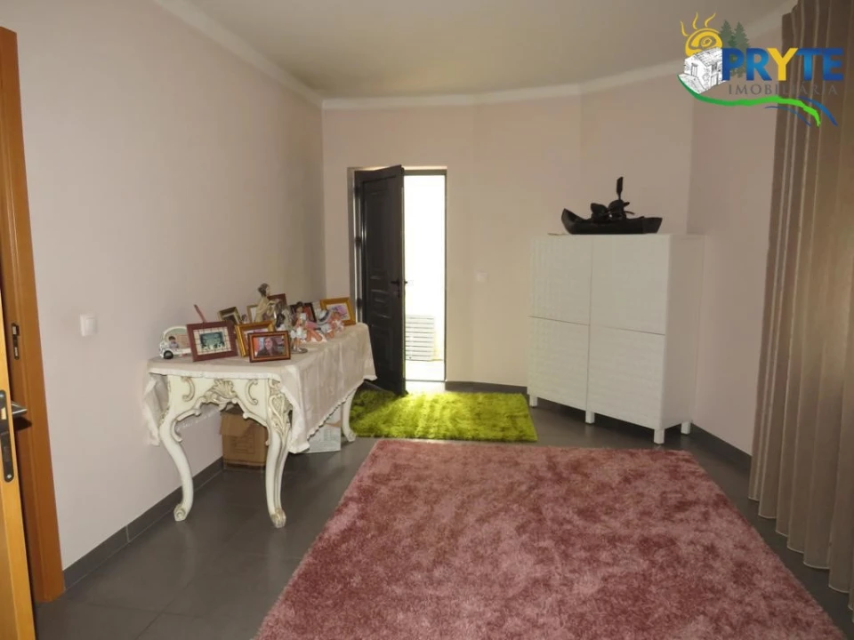 Moradia T4 para Venda em Troviscal Foto 49