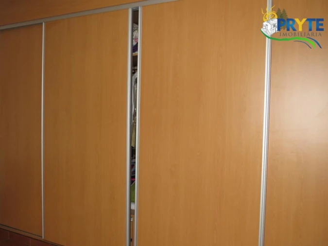 Moradia T4 para Venda em Troviscal Foto 25