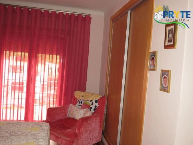 Moradia T4 para Venda em Troviscal Foto 54