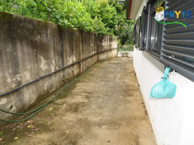 Moradia T4 para Venda em Troviscal Foto 58