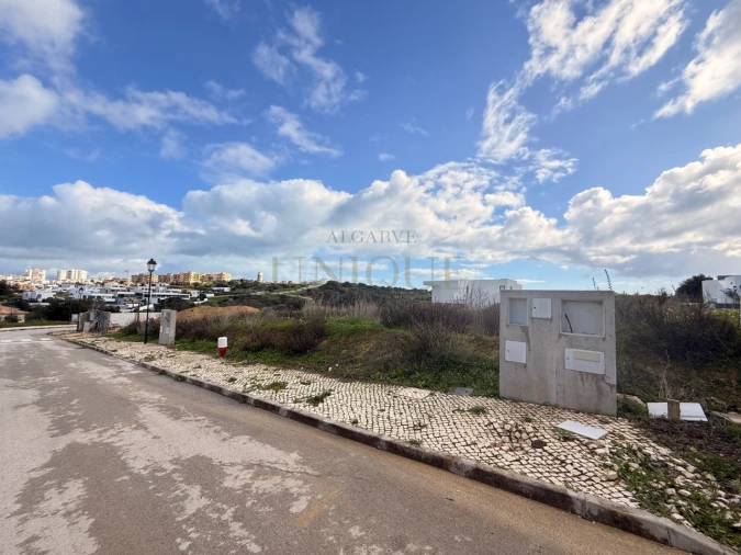 Terreno para Venda em Lagos (São Sebastião e Santa Maria) Foto 4