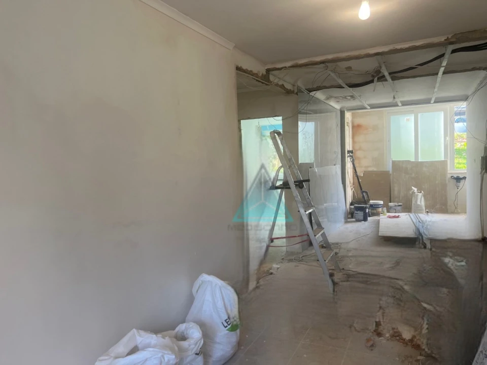 Apartamento T2 para Venda em Benfica Foto 6