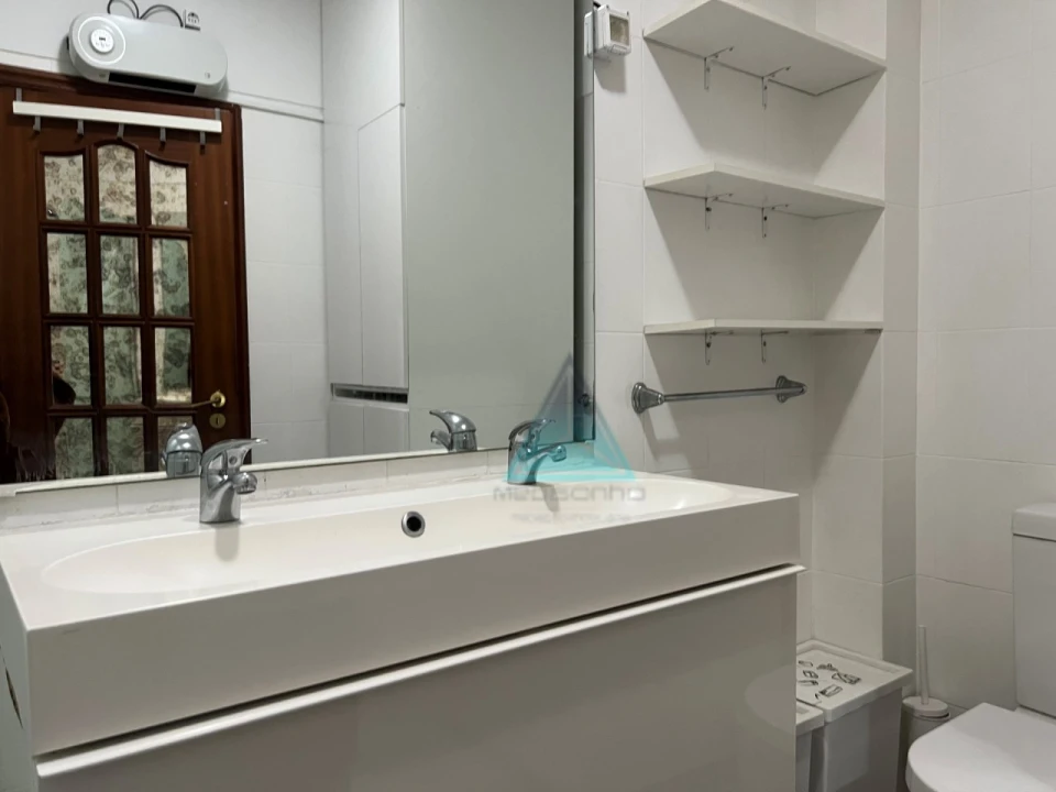 Apartamento T2 para Arrendamento em Massamá e Monte Abraão Foto 21