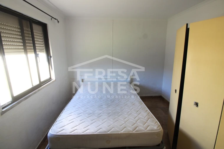 Moradia T2 para Venda em Quinta do Anjo Foto 8
