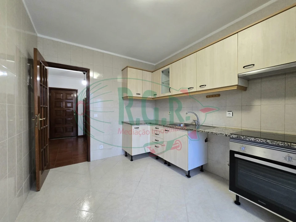 Apartamento T1 para Venda em Gondomar (São Cosme), Valbom e Jovim Foto 8