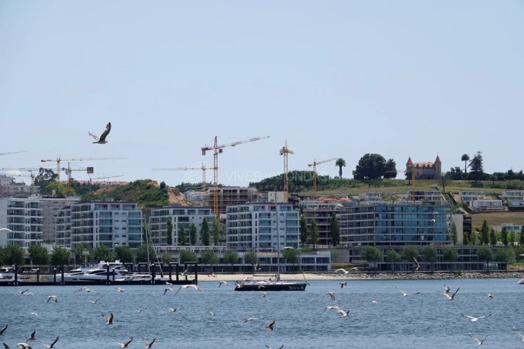 Apartamento T3 para Venda em Canidelo Foto 36