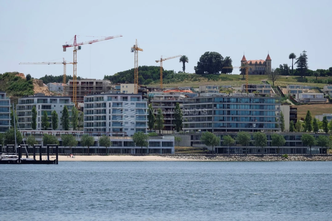 Apartamento T1 para Venda em Canidelo Foto 37