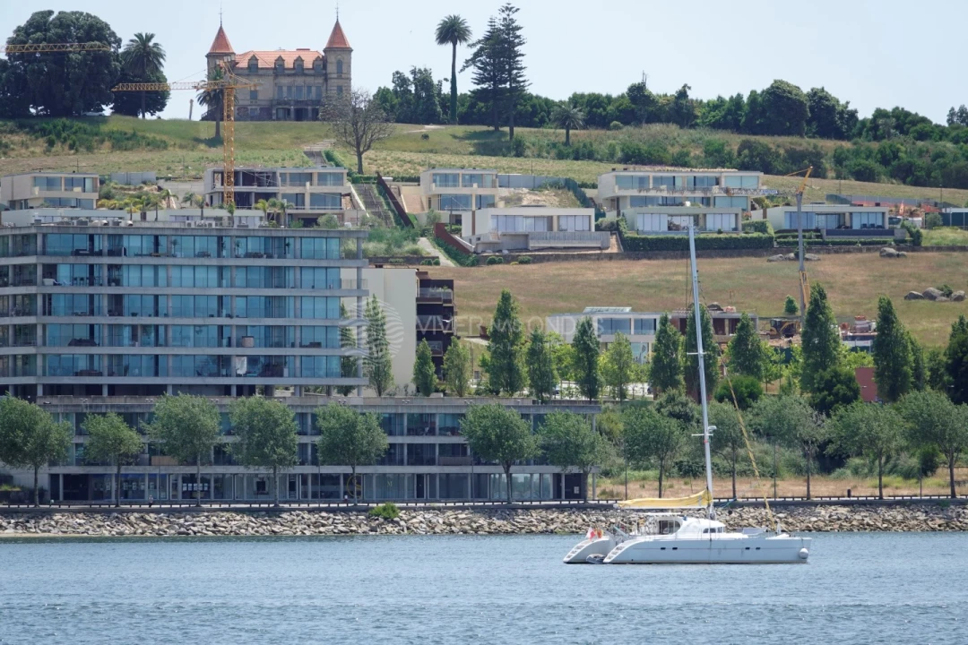 Apartamento T4 para Venda em Canidelo Foto 44