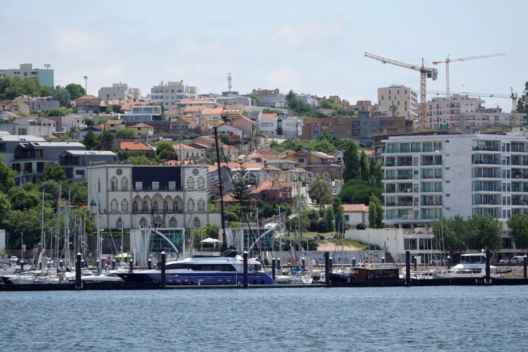 Apartamento T4 para Venda em Canidelo Foto 39