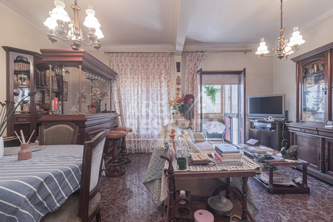 Apartamento T3 para Venda em Laranjeiro e Feijó Foto 4