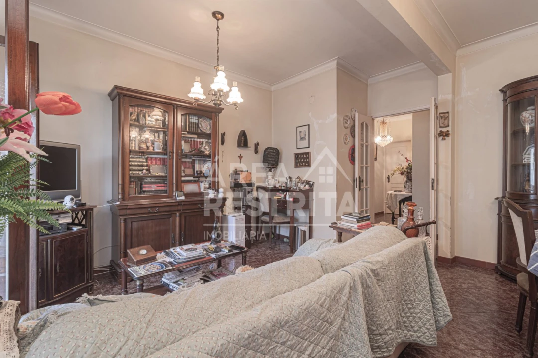 Apartamento T3 para Venda em Laranjeiro e Feijó Foto 7