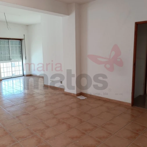 Apartamento T2 para Venda em Lourinhã e Atalaia Foto 2