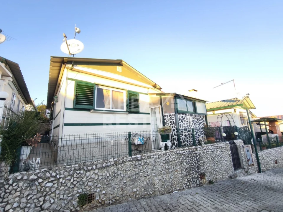 Moradia T2 para Venda em Fernao Ferro Foto 2