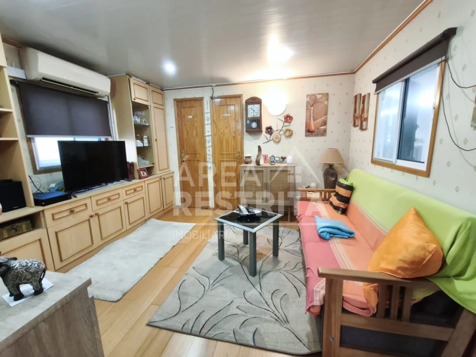 Moradia T2 para Venda em Fernao Ferro Foto 5