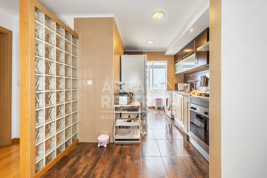 Apartamento T3 para Venda em Seixal, Arrentela e Aldeia de Paio Pires Foto 11