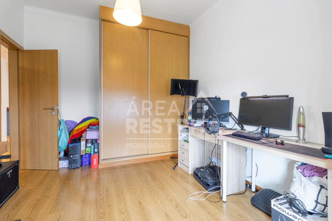 Apartamento T3 para Venda em Seixal, Arrentela e Aldeia de Paio Pires Foto 22