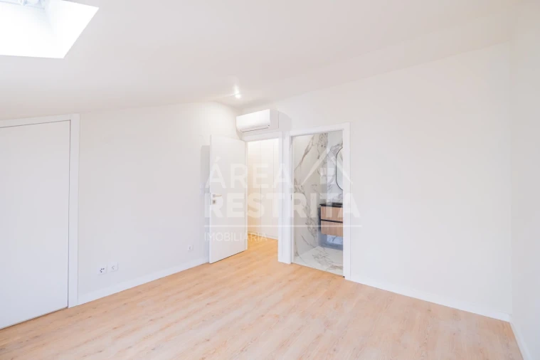 Moradia T2 para Venda em Alcochete Foto 32