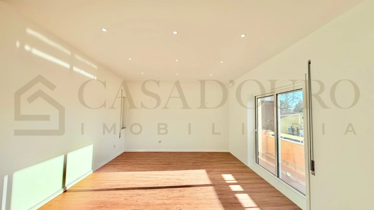 Apartamento T3 para Venda em Aguas Santas Foto 3