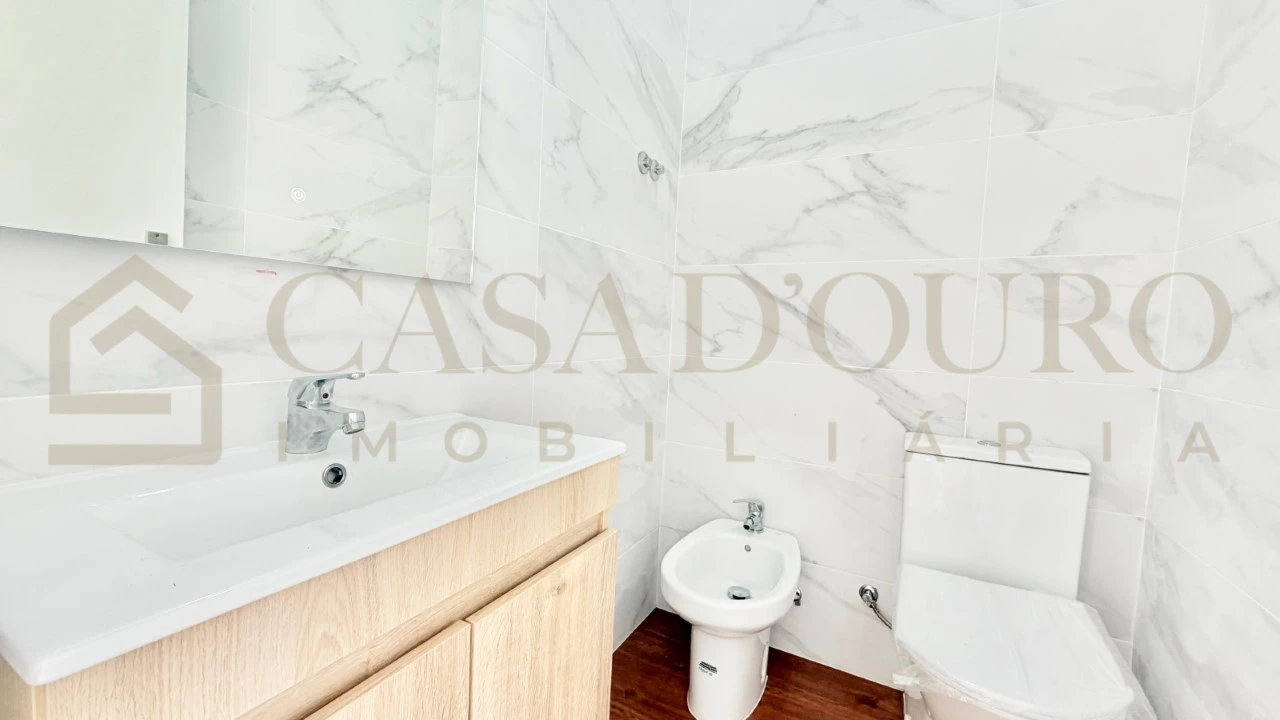 Apartamento T3 para Venda em Aguas Santas Foto 9