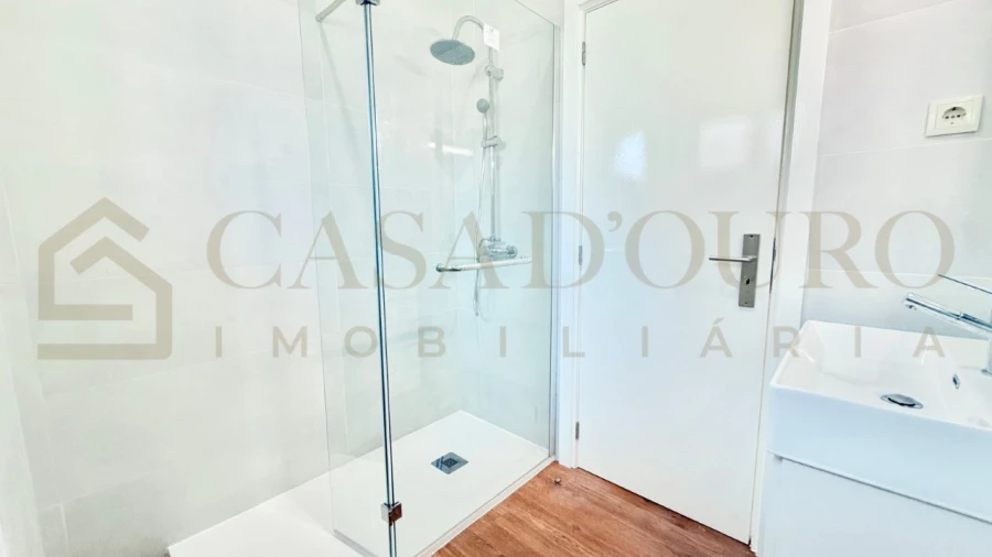 Apartamento T3 para Venda em Aguas Santas Foto 8