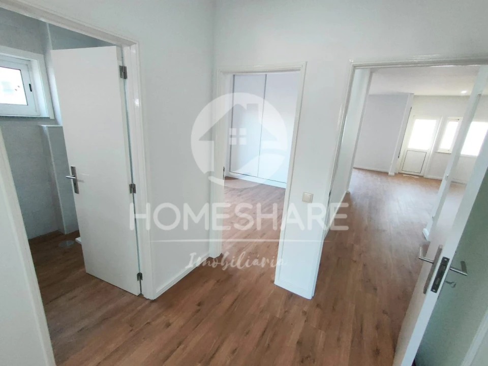 Apartamento T3 para Venda em Aguas Santas Foto 4