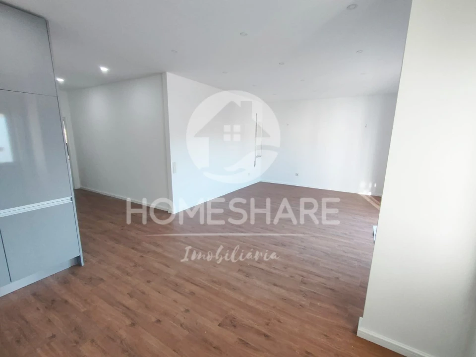 Apartamento T3 para Venda em Aguas Santas Foto 5