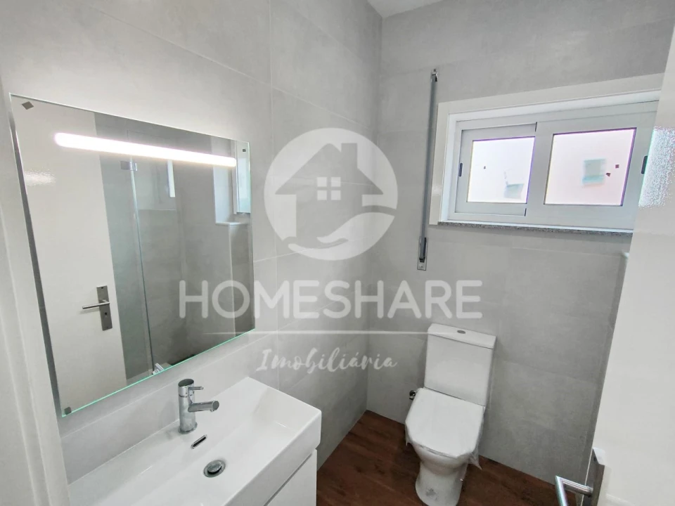 Apartamento T3 para Venda em Aguas Santas Foto 18