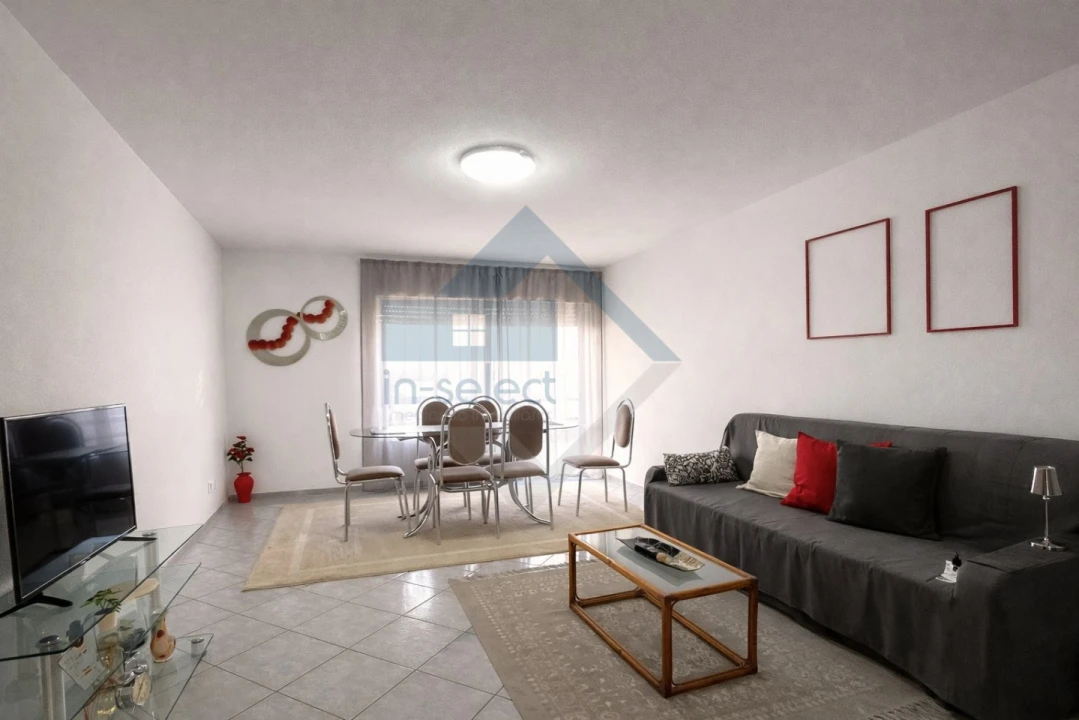 Apartamento T2 para Venda em Quelfes Foto 10