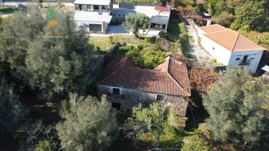 Moradia T2 para Venda em Sabadim Foto 4