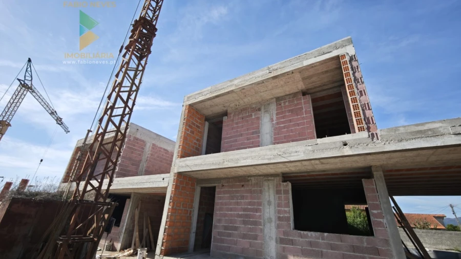 Quinta T3 para Venda em Seara