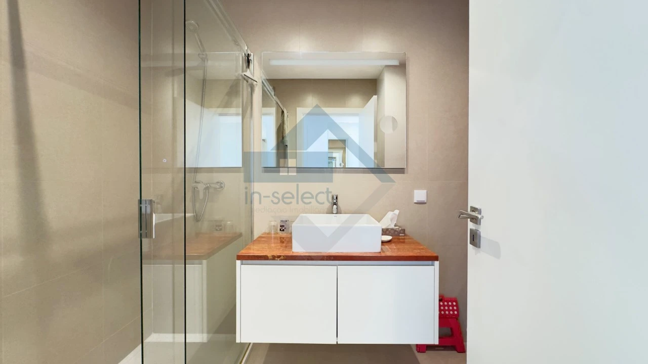 Moradia T3 para Venda em Ferragudo Foto 28