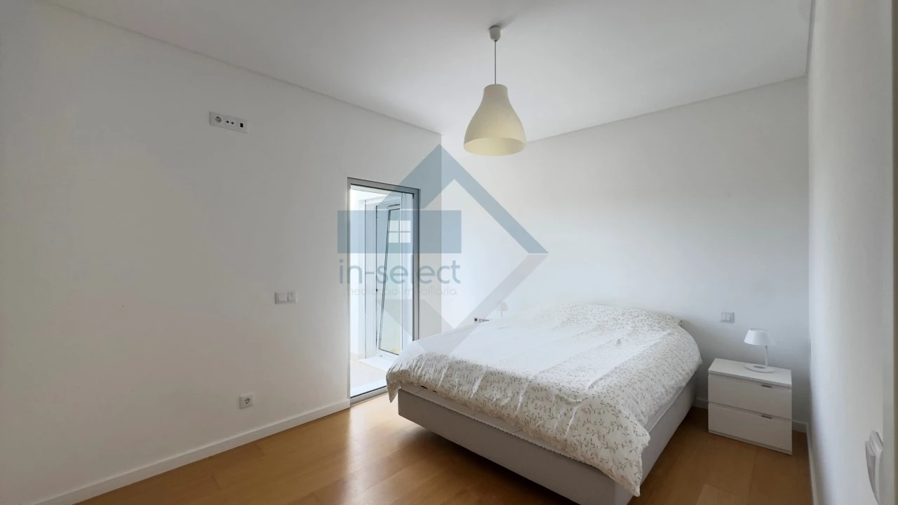 Moradia T3 para Venda em Ferragudo Foto 30