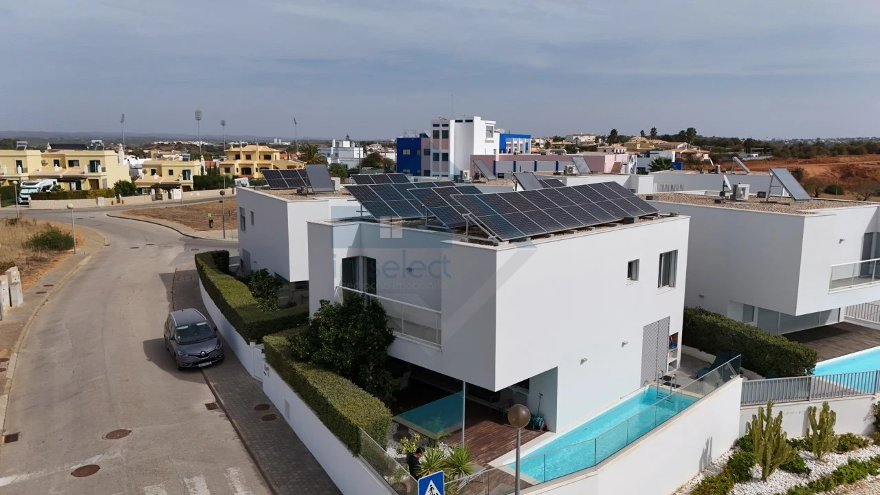 Moradia T3 para Venda em Ferragudo Foto 37