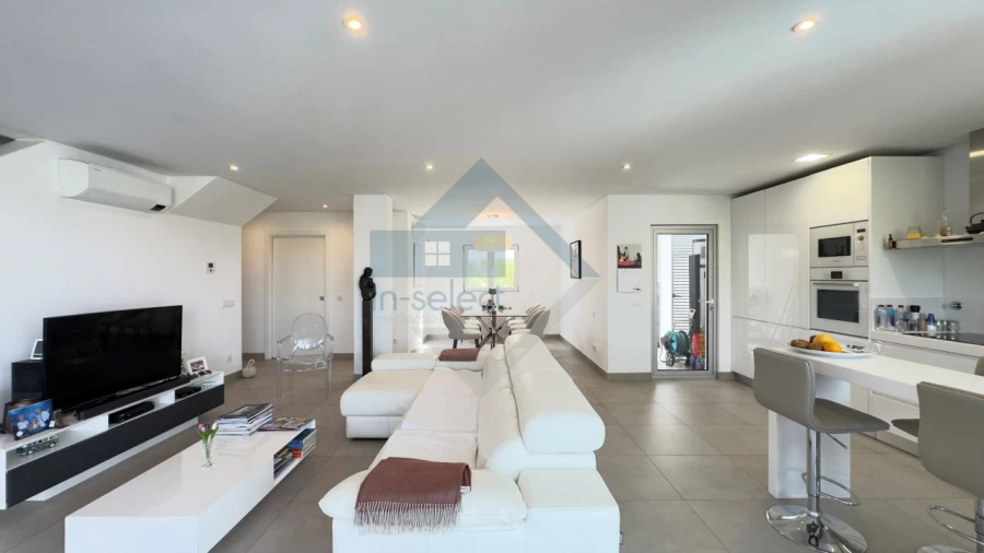 Moradia T3 para Venda em Ferragudo Foto 5