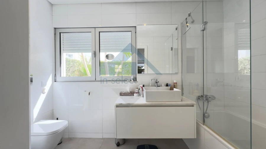 Moradia T3 para Venda em Ferragudo Foto 16