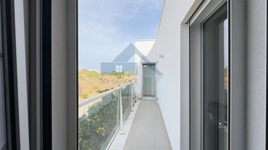 Moradia T3 para Venda em Ferragudo Foto 32