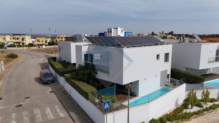 Moradia T3 para Venda em Ferragudo Foto 39