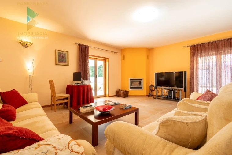 Moradia T6 para Venda em Ardegão, Freixo e Mato Foto 10